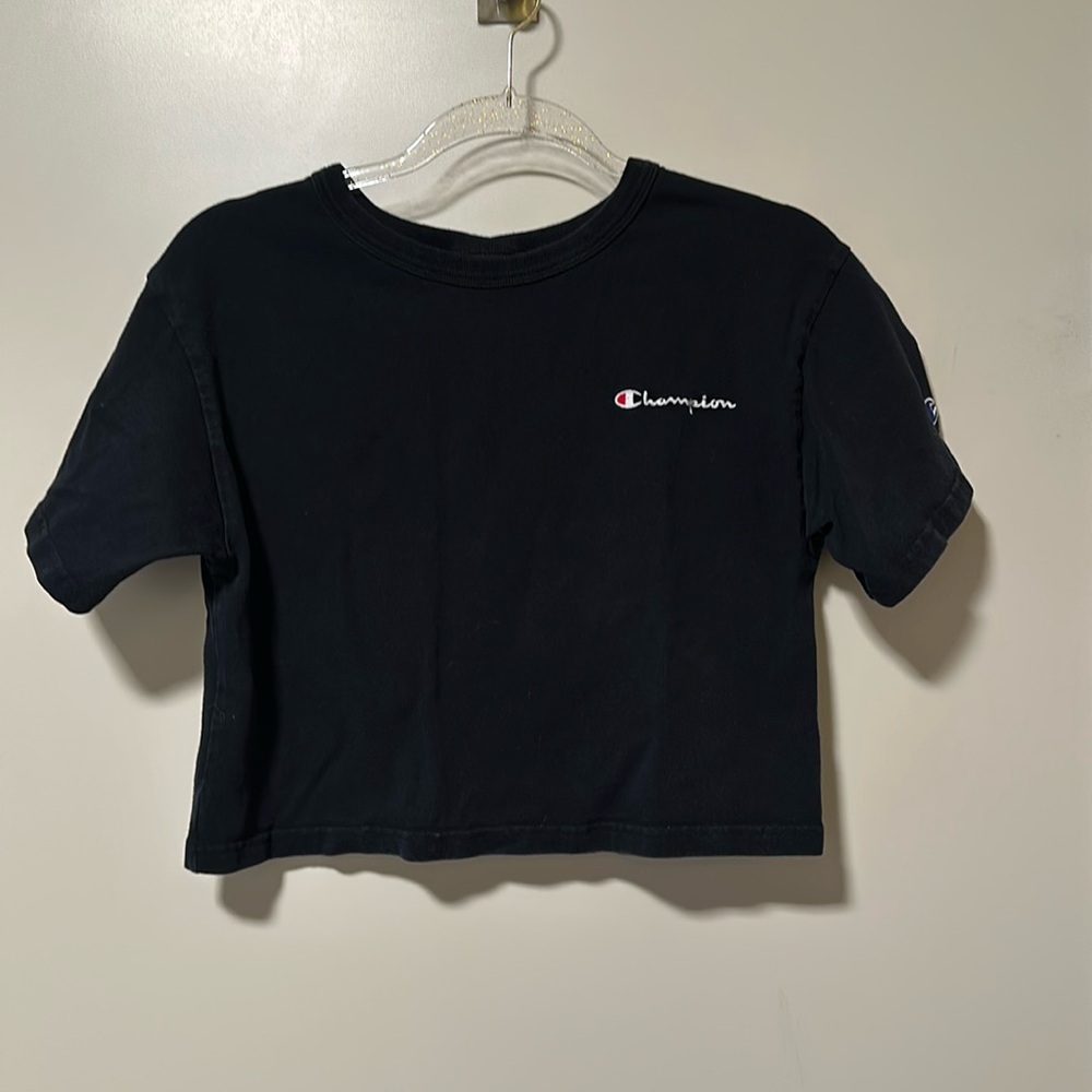 Black champion crop tee